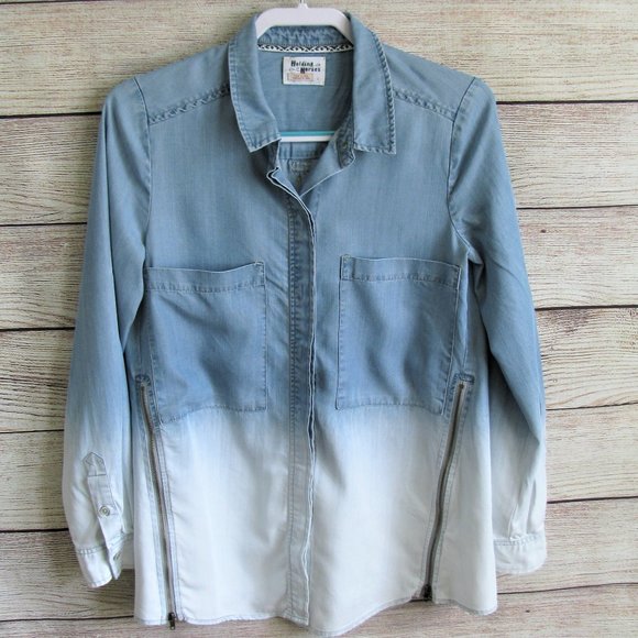 Holding Horses Ombré Chambray Shirt - Picture 2 of 9